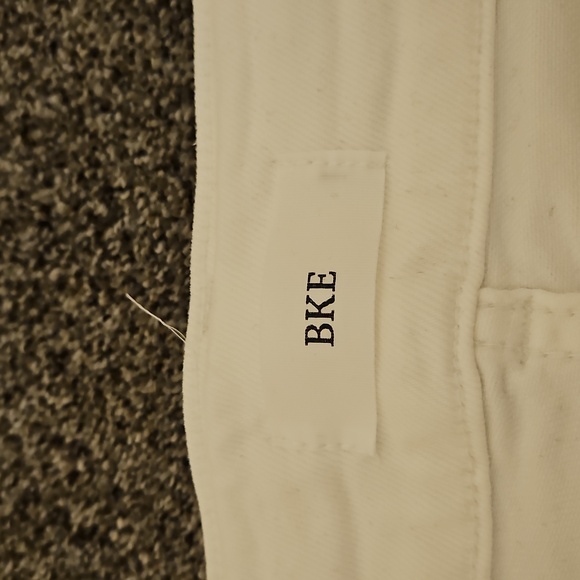 Womens BKE Shorts - Picture 2 of 5